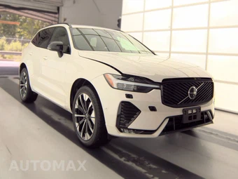 2026 Volvo XC60 B5 Plus - miniatura 3