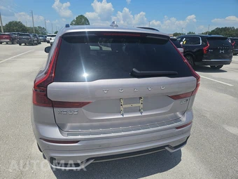 2026 Volvo XC60 B5 Plus – miniatura 5