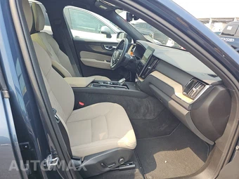 2026 Volvo XC60 B5 Plus - miniatura 8