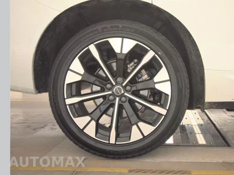 2026 Volvo XC60 B5 Plus – miniatura 11