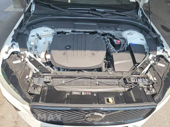 2026 Volvo XC60 B5 Plus – miniatura 22