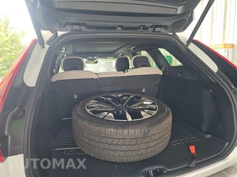 2026 Volvo XC60 B5 Plus – miniatura 23