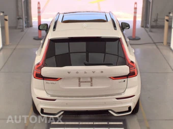 2026 Volvo XC60 B5 Plus – miniatura 6