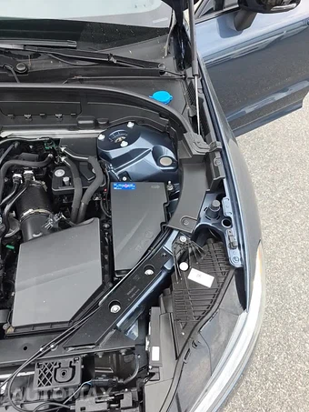 2026 Volvo XC60 B5 Plus - miniatura 25