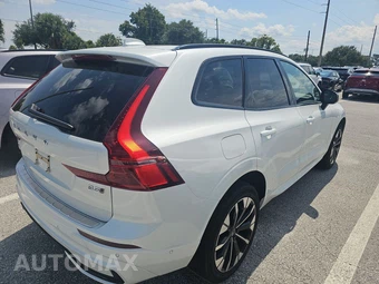 2026 Volvo XC60 B5 Plus - miniatura 4