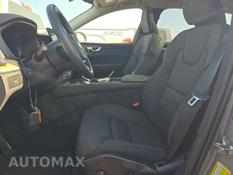 2026 Volvo XC60 B5 Plus - miniatura 7