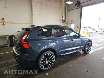 2026 Volvo XC60 B5 Ultra - miniatura 4
