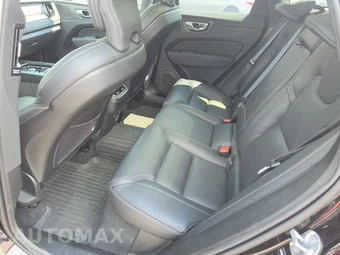 2026 Volvo XC60 B5 Ultra - miniatura 13