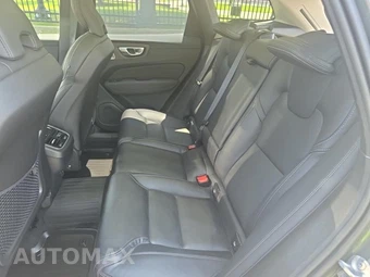 2026 Volvo XC60 B5 Ultra - miniatura 16