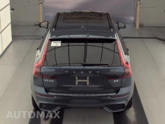 2026 Volvo XC60 B5 Ultra - miniatura 5
