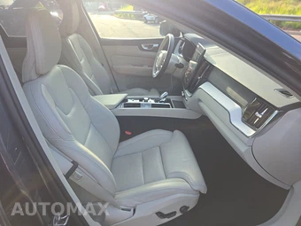 2026 Volvo XC60 B5 Ultra - miniatura 8
