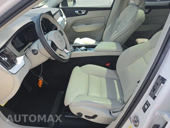 2026 Volvo XC60 B5 Ultra - miniatura 7