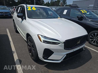 2026 Volvo XC60 Plug-In Hybrid T8 Ultra Black Edition - miniatura 4