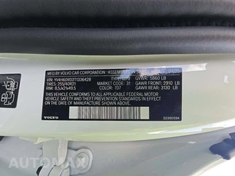 2026 Volvo XC60 Plug-In Hybrid T8 Ultra Black Edition - miniatura 5
