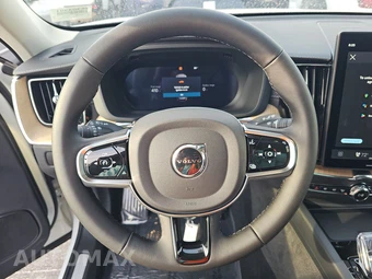 2026 Volvo XC60 Plug-In Hybrid T8 Ultra - miniatura 10
