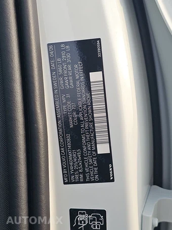 2026 Volvo XC60 Plug-In Hybrid T8 Ultra - miniatura 14