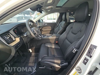 2026 Volvo XC60 Plug-In Hybrid T8 Ultra - miniatura 7