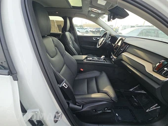2026 Volvo XC60 Plug-In Hybrid T8 Ultra - miniatura 8