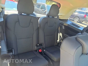 2026 Volvo XC90 B5 Core 7-Passenger - miniatura 14