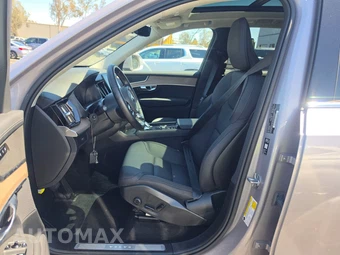 2026 Volvo XC90 B5 Core 7-Passenger - miniatura 7