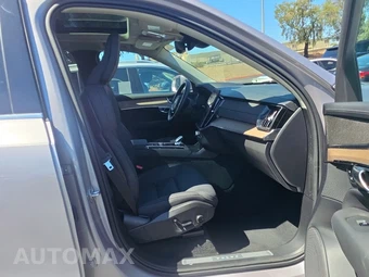 2026 Volvo XC90 B5 Core 7-Passenger - miniatura 8