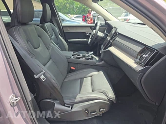 2026 Volvo XC90 B5 Ultra 7-Passenger - miniatura 8