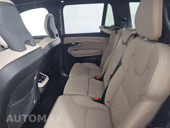 2026 Volvo XC90 B6 Plus 7-Passenger – miniatura 13