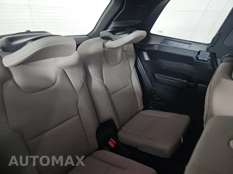 2026 Volvo XC90 B6 Plus 7-Passenger – miniatura 14
