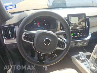 2026 Volvo XC90 B6 Plus 7-Passenger - miniatura 10