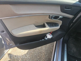 2026 Volvo XC90 B6 Plus 7-Passenger - miniatura 9