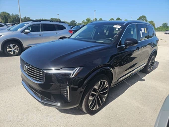 2026 Volvo XC90 B6 Ultra 7-Passenger