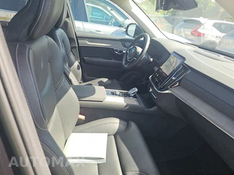 2026 Volvo XC90 B6 Ultra 7-Passenger - miniatura 8