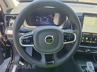 2026 Volvo XC90 B6 Ultra Dark Theme 7-Passenger - miniatura 10