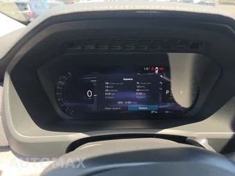2026 Volvo XC90 B6 Ultra Dark Theme 7-Passenger - miniatura 12
