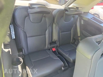 2026 Volvo XC90 B6 Ultra Dark Theme 7-Passenger - miniatura 14