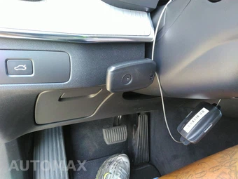 2026 Volvo XC90 B6 Ultra Dark Theme 7-Passenger - miniatura 18