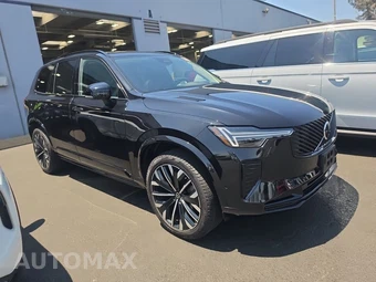 2026 Volvo XC90 B6 Ultra Dark Theme 7-Passenger - miniatura 3