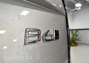 2026 Volvo XC90 B6 Ultra Dark Theme 7-Passenger - miniatura 17