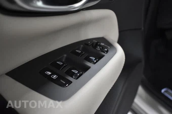 2026 Volvo XC90 B6 Ultra Dark Theme 7-Passenger - miniatura 20
