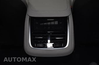 2026 Volvo XC90 B6 Ultra Dark Theme 7-Passenger - miniatura 37