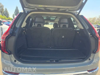 2026 Volvo XC90 Plug-In Hybrid T8 Plus 6-Passenger - miniatura 17