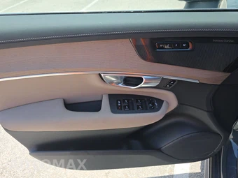 2026 Volvo XC90 Plug-In Hybrid T8 Ultra 7-Passenger - miniatura 9