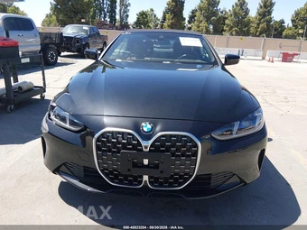 2027 BMW 4 Series Convertible 430i xDrive - miniatura 11