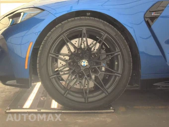 2027 BMW M4 Competition xDrive Coupe – miniatura 9