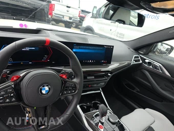 2027 BMW M4 Competition xDrive Coupe - miniatura 11