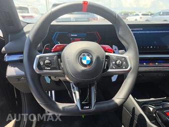 2027 BMW M5 Sedan - miniatura 16