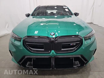 2027 BMW M5 Touring Wagon – miniatura 3