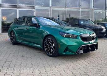 2027 BMW M5 Touring Wagon – miniatura 5
