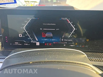 2027 BMW X6 Sports Activity Coupe M60i xDrive - miniatura 18