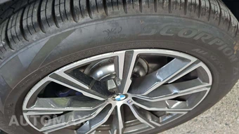 2027 BMW X6 Sports Activity Coupe M60i xDrive - miniatura 26